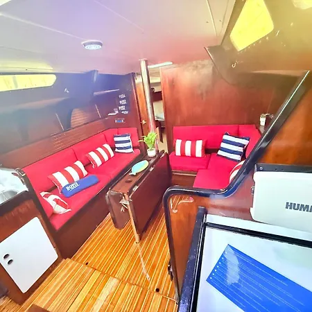 Bådhotel Cosy Boat Lisboa